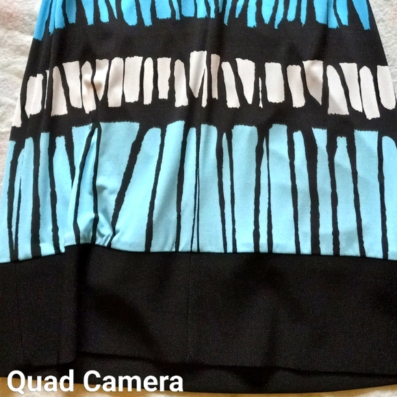 Joseph Ribkoff Lined Print Dress - Picture 6 of 11